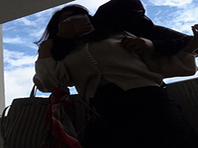 [閲覧注意]輪姦レイプ映像　ノーカット無編集・婦女強姦犯罪記録　クロロホルムとスタンガンで昏睡、媚薬で半狂乱　激しく抗いつつも徹底的に暴力で サンプル動画サムネイル